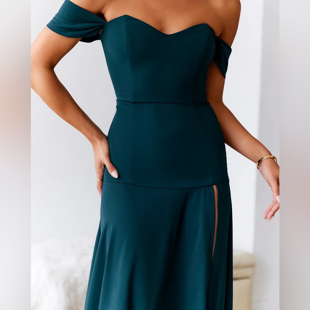 Dear Emilia BLUSHING CINDERELLA MAXI DRESS GREEN - Picture 2 of 6